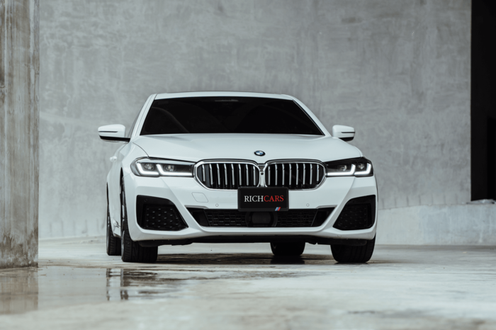 BMW 5 Sereis G30 2021